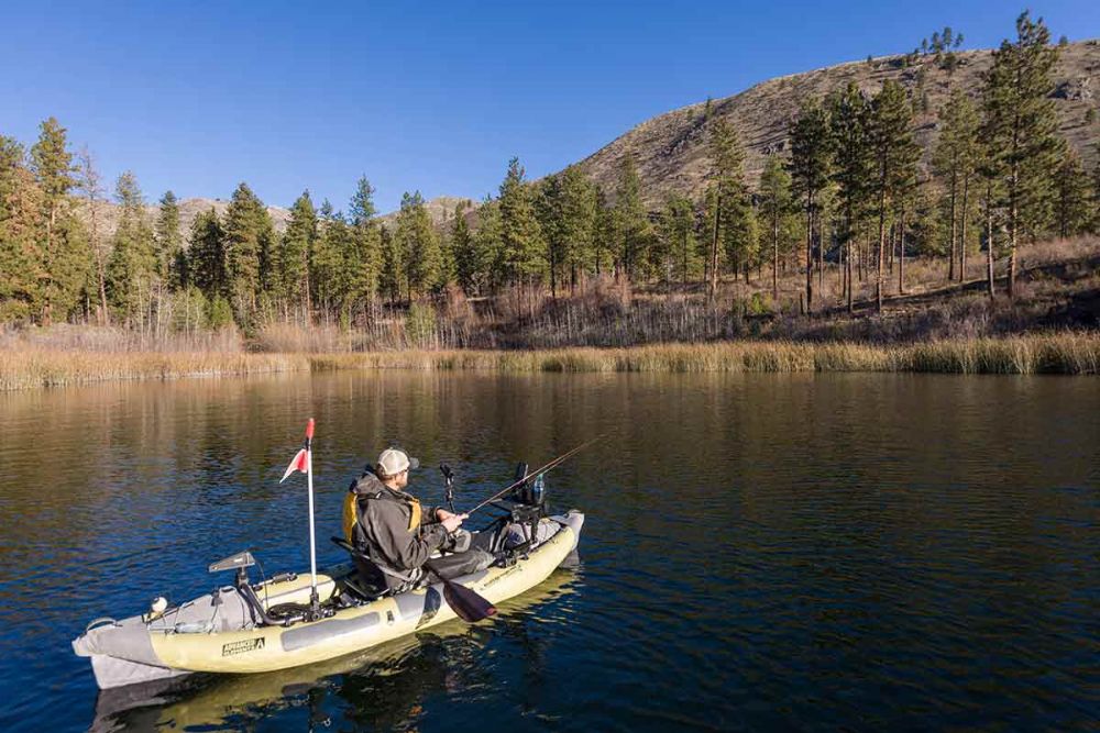 ae-straitedge-angler-pro-napihljivi-kajak-za-ribolov-1.jpg