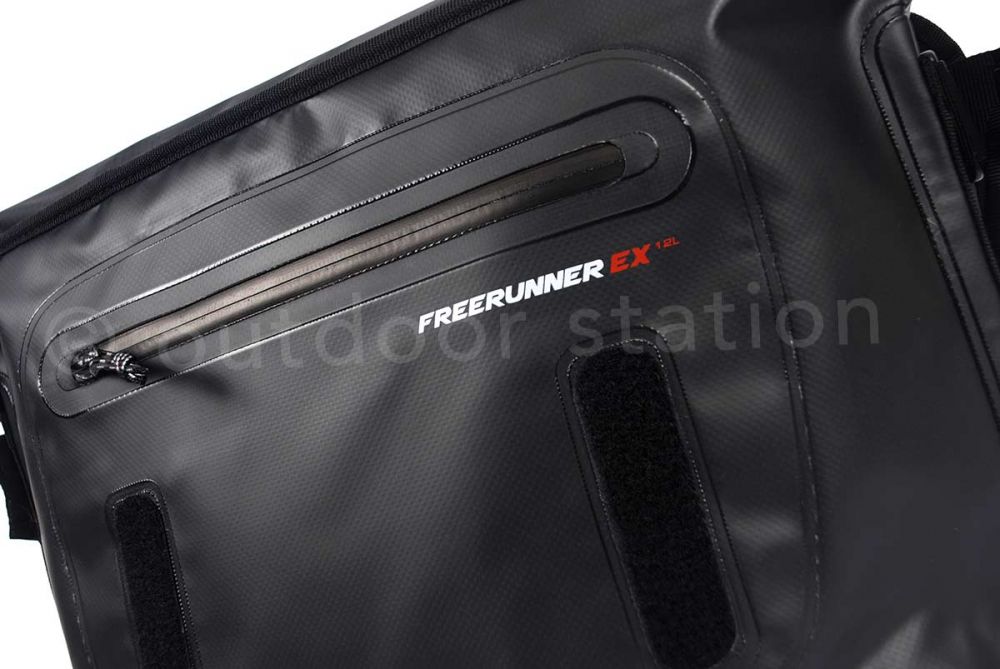 Feelfree naramna torba Runner EX messenger L Modra