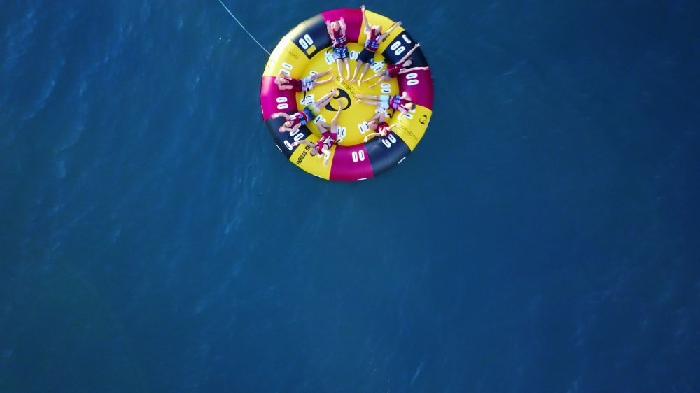 spinera-endless-ride-pro-vrtljiva-vlecna-tuba-za-6-oseb-SPINEND6-3.jpg